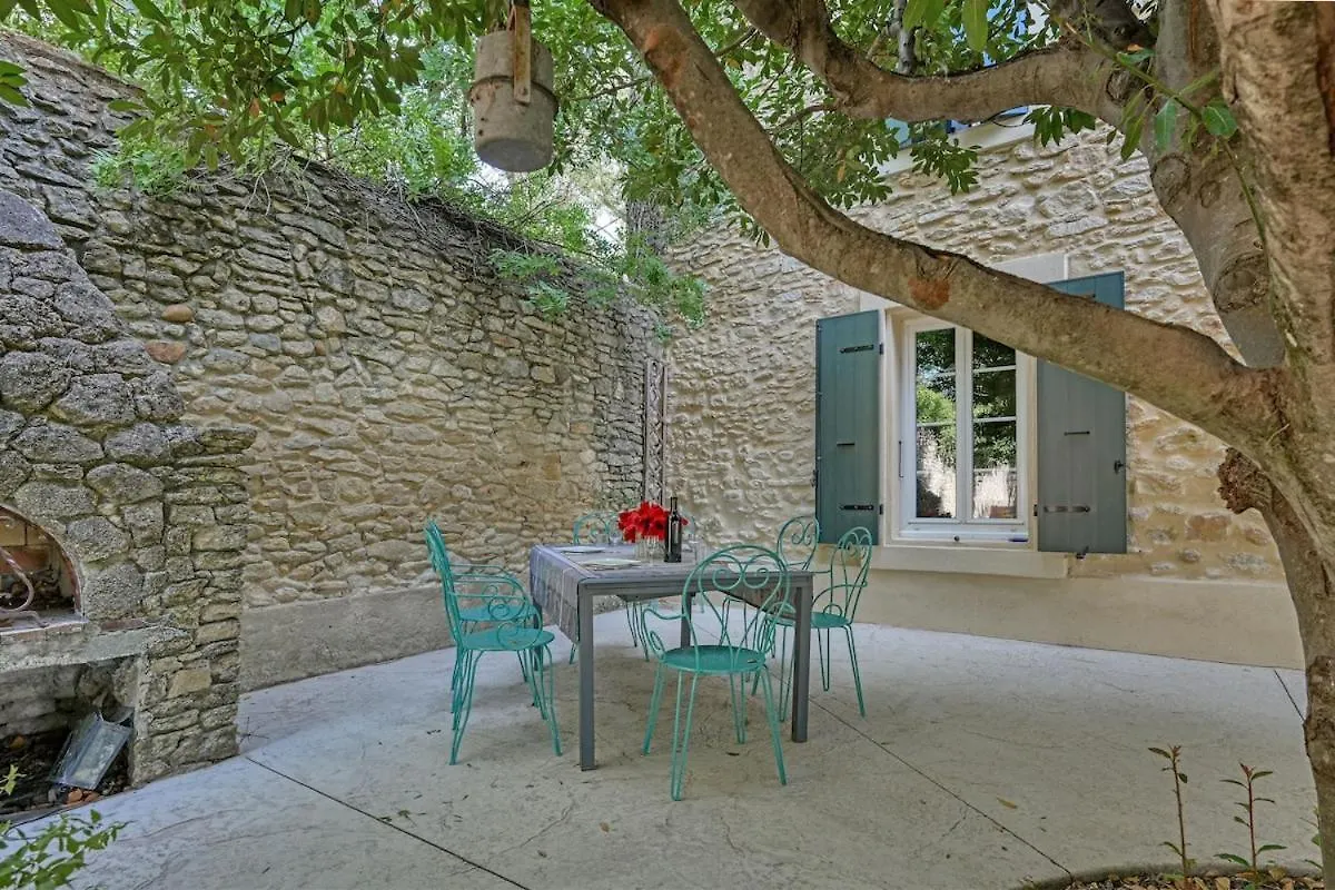 La Bastide Des Princes, Indoor And Outdoor Pools Caderousse 0*,