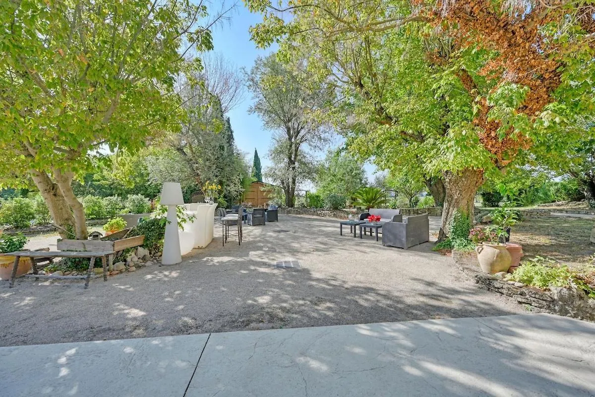 Villa La Bastide Des Princes, Indoor And Outdoor Pools Caderousse