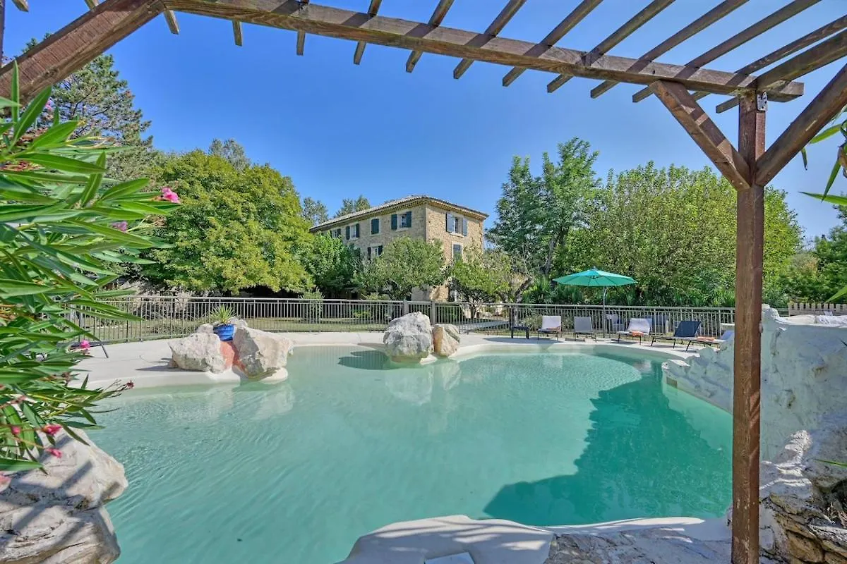 La Bastide Des Princes, Indoor And Outdoor Pools contacts